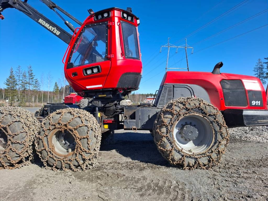 Komatsu 911.6 - Peralatan pemanen: gambar 1 Komatsu 911.6 - Peralatan pemanen: gambar 1