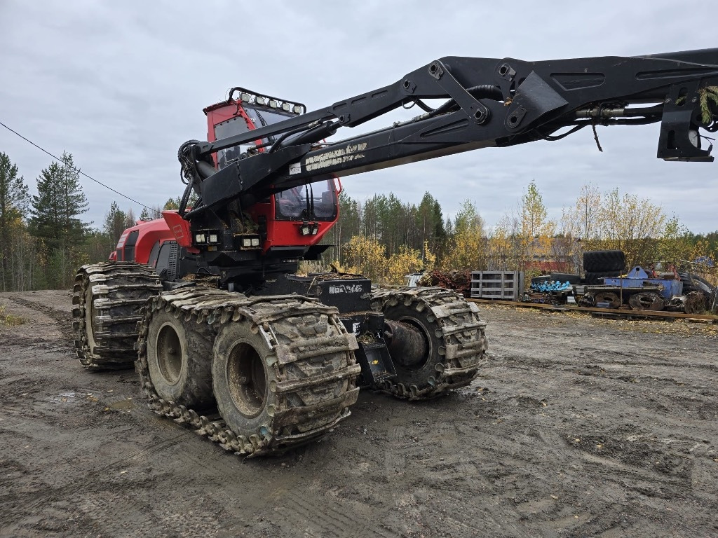 Komatsu 911.7 - Peralatan pemanen: gambar 2 Komatsu 911.7 - Peralatan pemanen: gambar 2