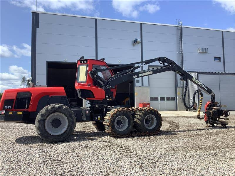 Komatsu 911  - Peralatan pemanen: gambar 3 Komatsu 911  - Peralatan pemanen: gambar 3