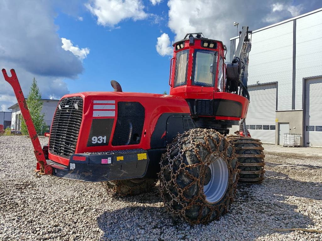 Komatsu 931  - Peralatan pemanen: gambar 3 Komatsu 931  - Peralatan pemanen: gambar 3