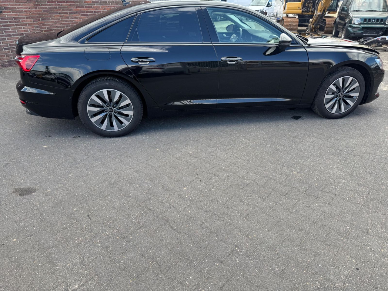 Audi A6 Lim. 50 TFSI e quattro - Mobil sedan: gambar 5 Audi A6 Lim. 50 TFSI e quattro - Mobil sedan: gambar 5