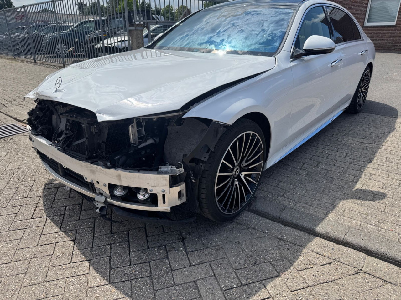 Mercedes-Benz S 450 d 4Matic Lang AMG / TV/ BURMESTER / VOLL - Mobil sedan: gambar 3 Mercedes-Benz S 450 d 4Matic Lang AMG / TV/ BURMESTER / VOLL - Mobil sedan: gambar 3