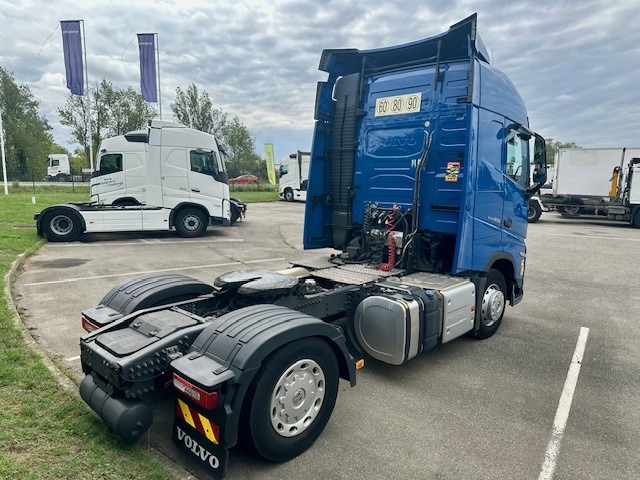 Volvo FH - Tractor head: gambar 3 Volvo FH - Tractor head: gambar 3