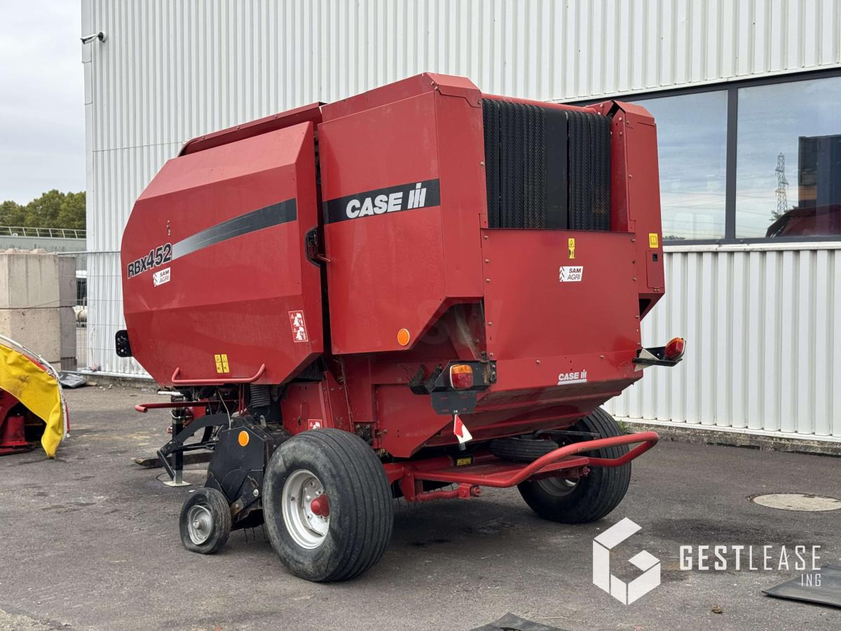 Case IH RBX 452 - Baler bulat: gambar 2 Case IH RBX 452 - Baler bulat: gambar 2