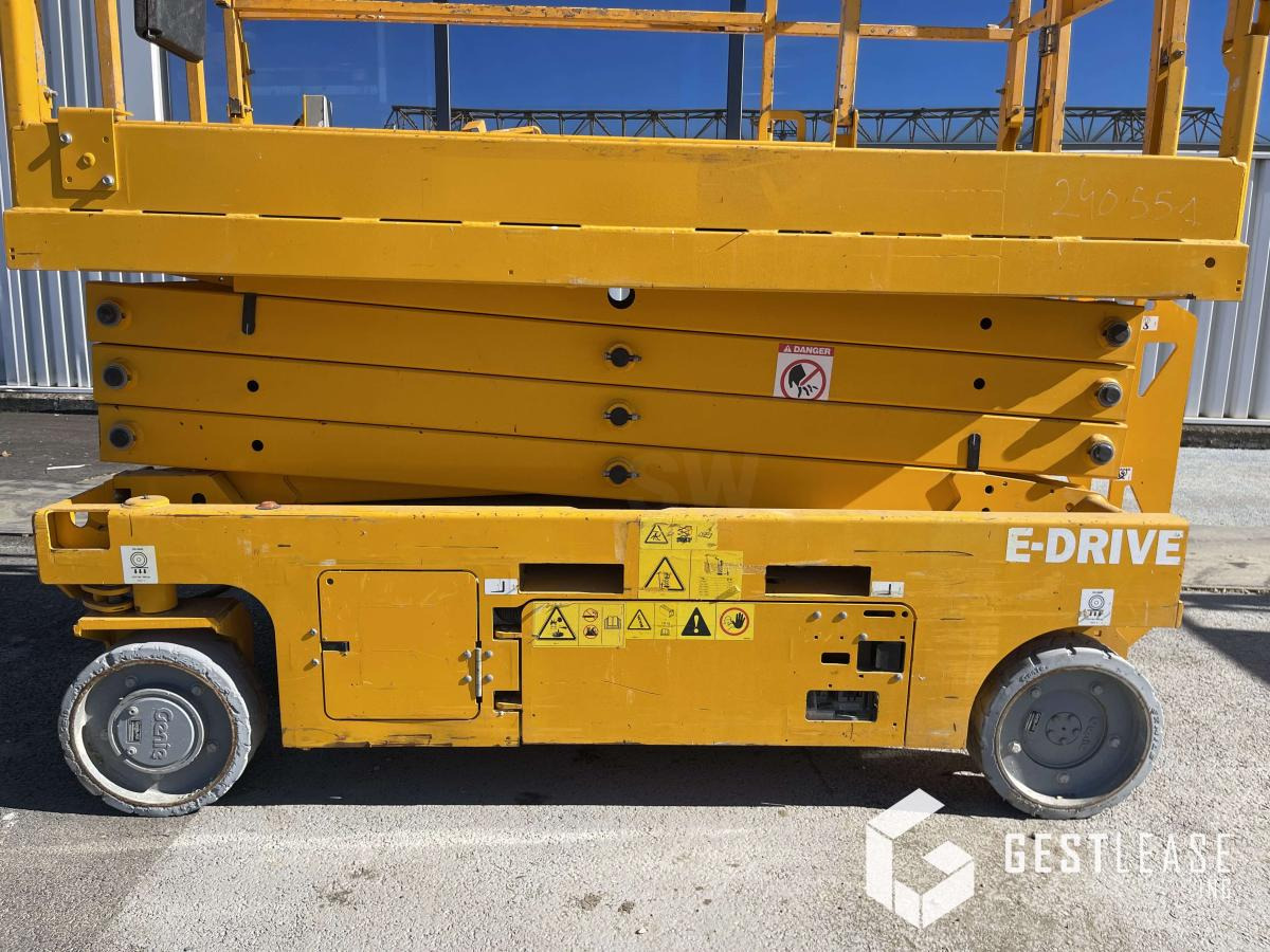 Scissor lifts Genie GS-2646: gambar 8 Scissor lifts Genie GS-2646: gambar 8