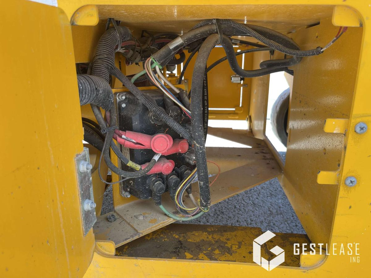 Scissor lifts Genie GS-2646: gambar 6 Scissor lifts Genie GS-2646: gambar 6