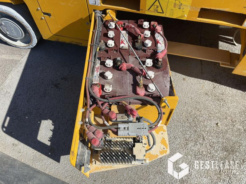 Scissor lifts Genie GS-2646: gambar 10 Scissor lifts Genie GS-2646: gambar 10