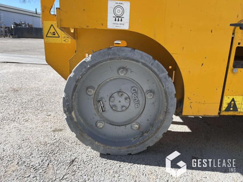 Scissor lifts Genie GS-2646: gambar 15 Scissor lifts Genie GS-2646: gambar 15