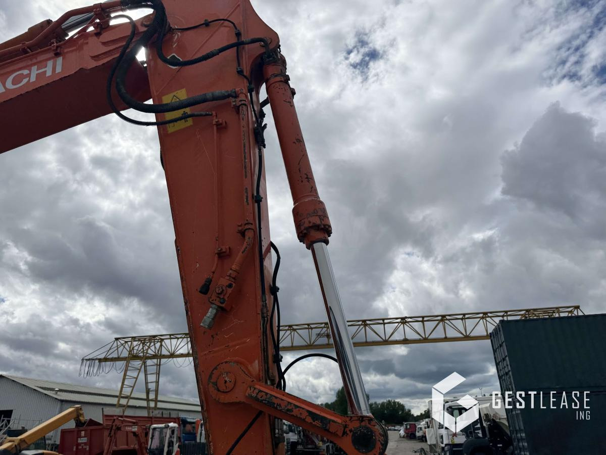 Hitachi ZX250LCN-5B - Ekskavator perayap: gambar 5 Hitachi ZX250LCN-5B - Ekskavator perayap: gambar 5