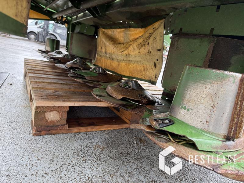 Krone EasyCut F320 - Mesin pemotong padang rumput: gambar 5 Krone EasyCut F320 - Mesin pemotong padang rumput: gambar 5