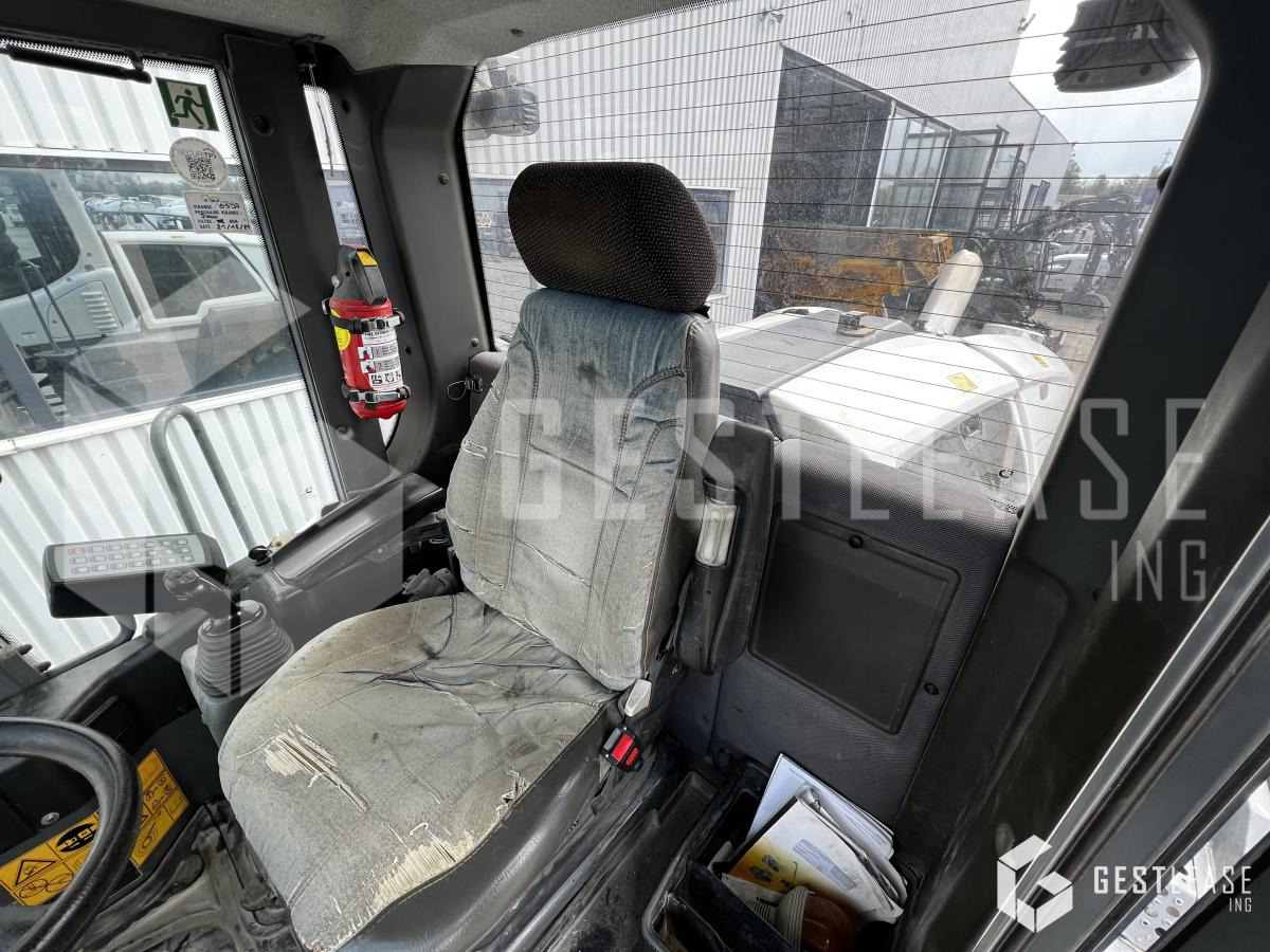 Wheel loader Liebherr L580 ENGIN NEW: gambar 18