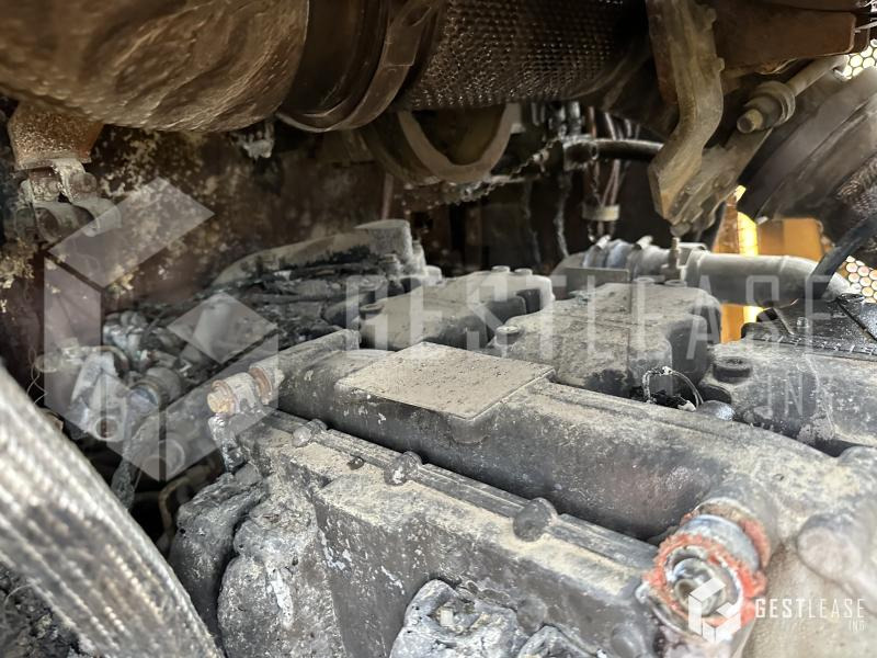 Crawler loader Liebherr LR636: gambar 16 Crawler loader Liebherr LR636: gambar 16