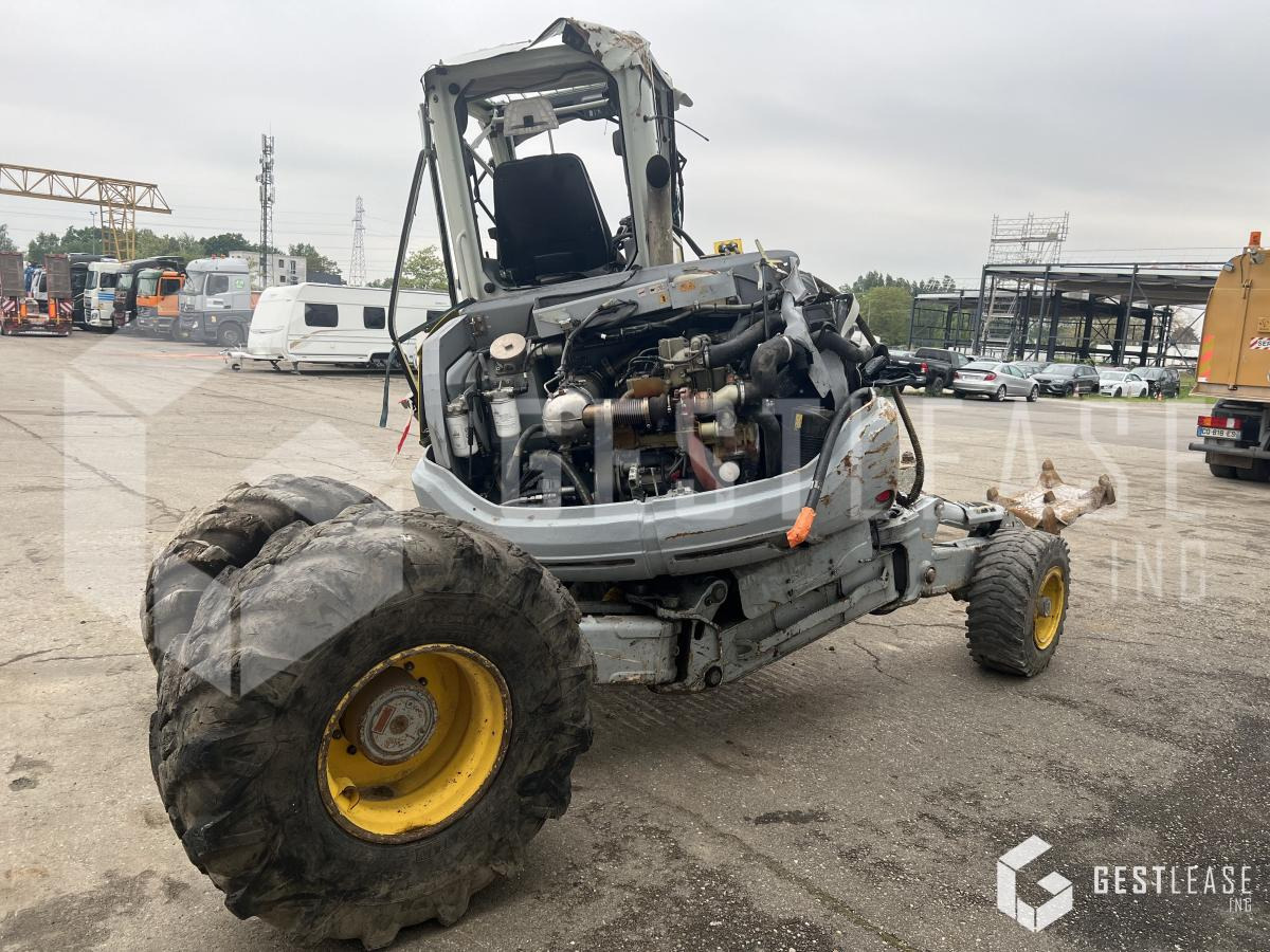 Menzi-Muck M220 - Spider excavator: gambar 2 Menzi-Muck M220 - Spider excavator: gambar 2