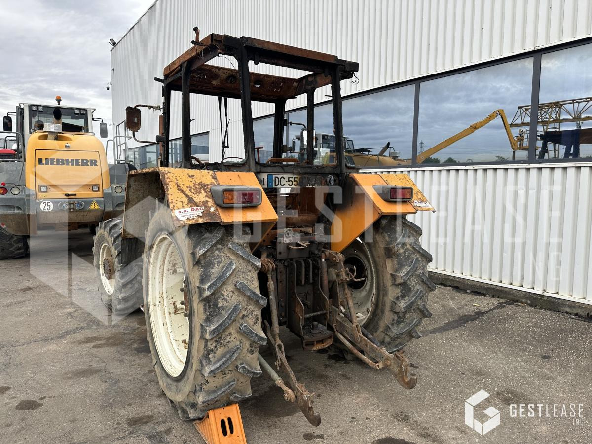 Renault 891-4 - Traktor: gambar 2 Renault 891-4 - Traktor: gambar 2