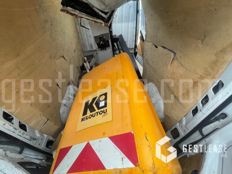 Platform udara yang dipasang di truk Renault MASTER 3 2.3 DCI 125 avec nacelle KLUBB: gambar 7 Platform udara yang dipasang di truk Renault MASTER 3 2.3 DCI 125 avec nacelle KLUBB: gambar 7