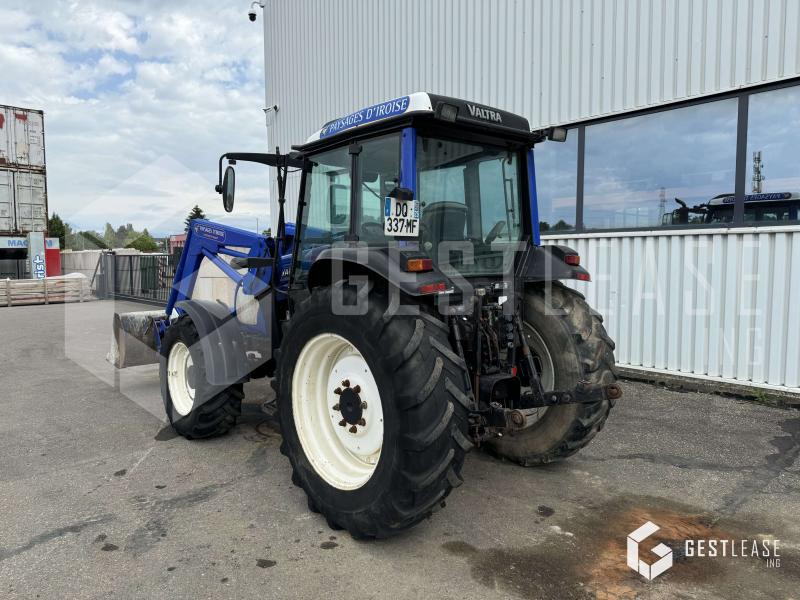 Valtra A72 - Traktor: gambar 2 Valtra A72 - Traktor: gambar 2