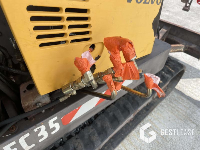 Volvo EC35 - Ekskavator mini: gambar 5 Volvo EC35 - Ekskavator mini: gambar 5