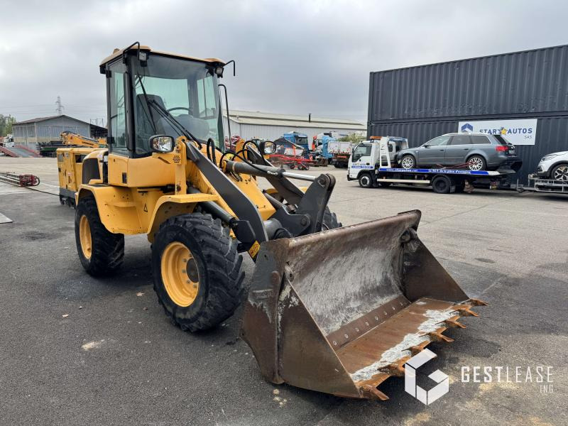 Volvo L30G - Wheel loader: gambar 4 Volvo L30G - Wheel loader: gambar 4
