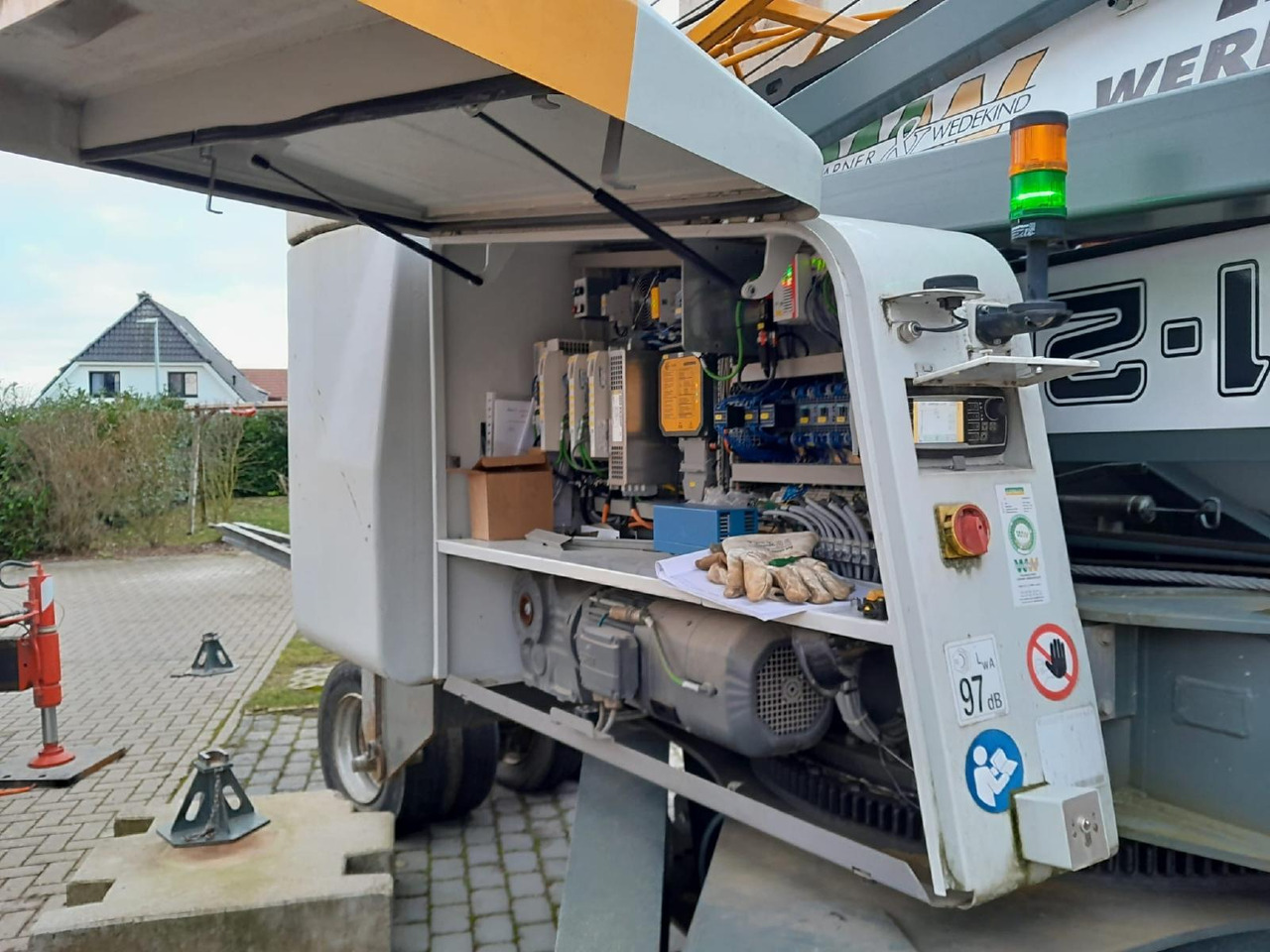 Liebherr L1-24 - Derek menara: gambar 4 Liebherr L1-24 - Derek menara: gambar 4