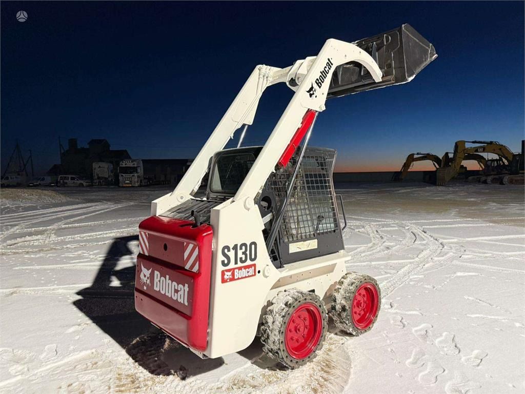 Bobcat S130 CE&EPA - Skid steer: gambar 4 Bobcat S130 CE&EPA - Skid steer: gambar 4