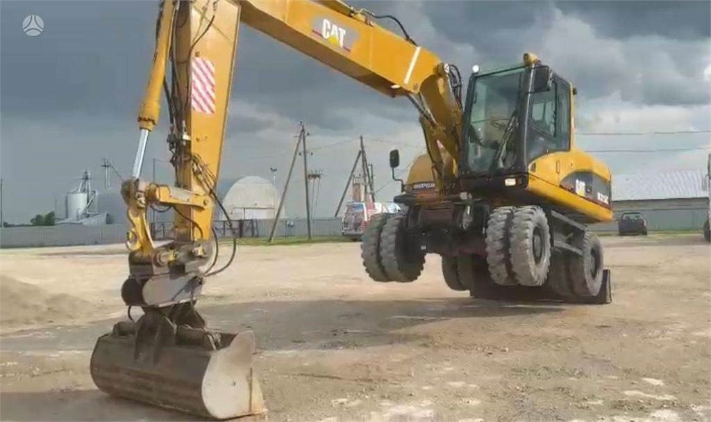 CAT M315C - Ekskavator roda: gambar 2 CAT M315C - Ekskavator roda: gambar 2