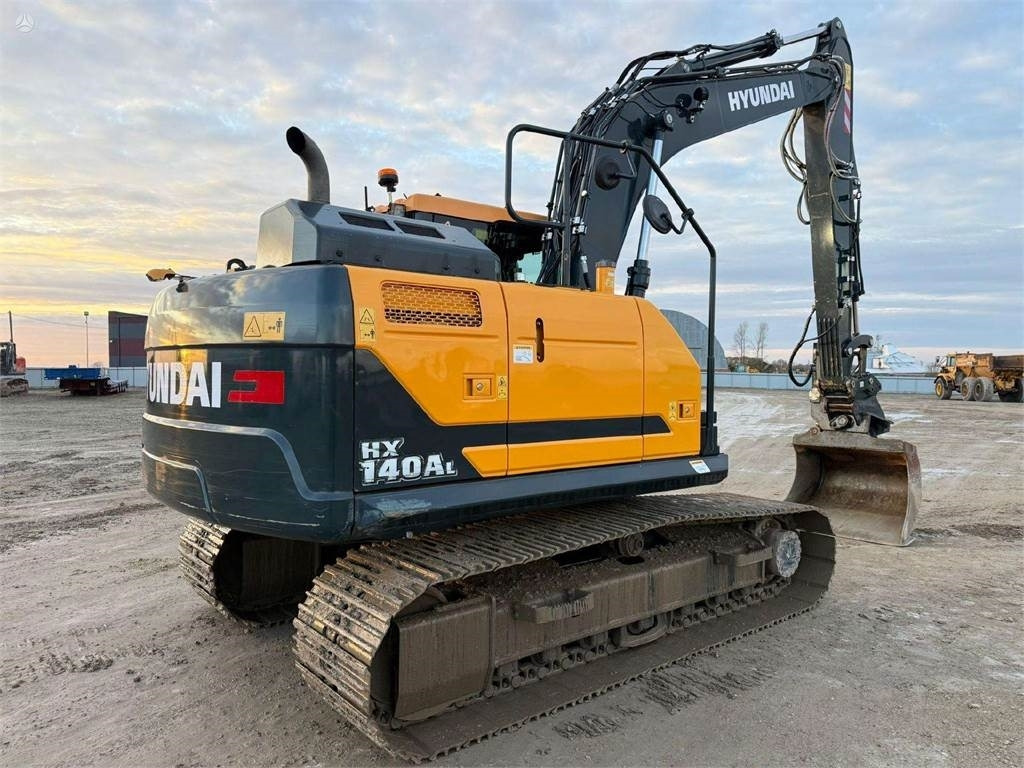 Hyundai HX 140 A L , 2270 H !!! - Ekskavator perayap: gambar 4 Hyundai HX 140 A L , 2270 H !!! - Ekskavator perayap: gambar 4