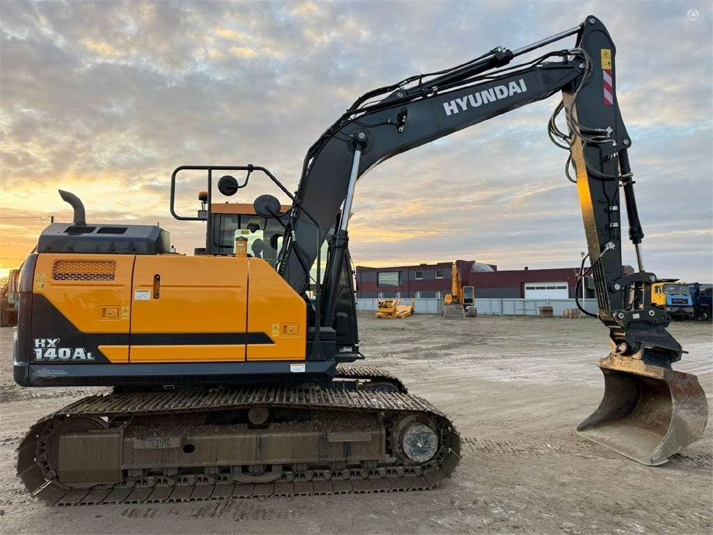 Hyundai HX 140 A L , 2270 H !!! - Ekskavator perayap: gambar 5 Hyundai HX 140 A L , 2270 H !!! - Ekskavator perayap: gambar 5
