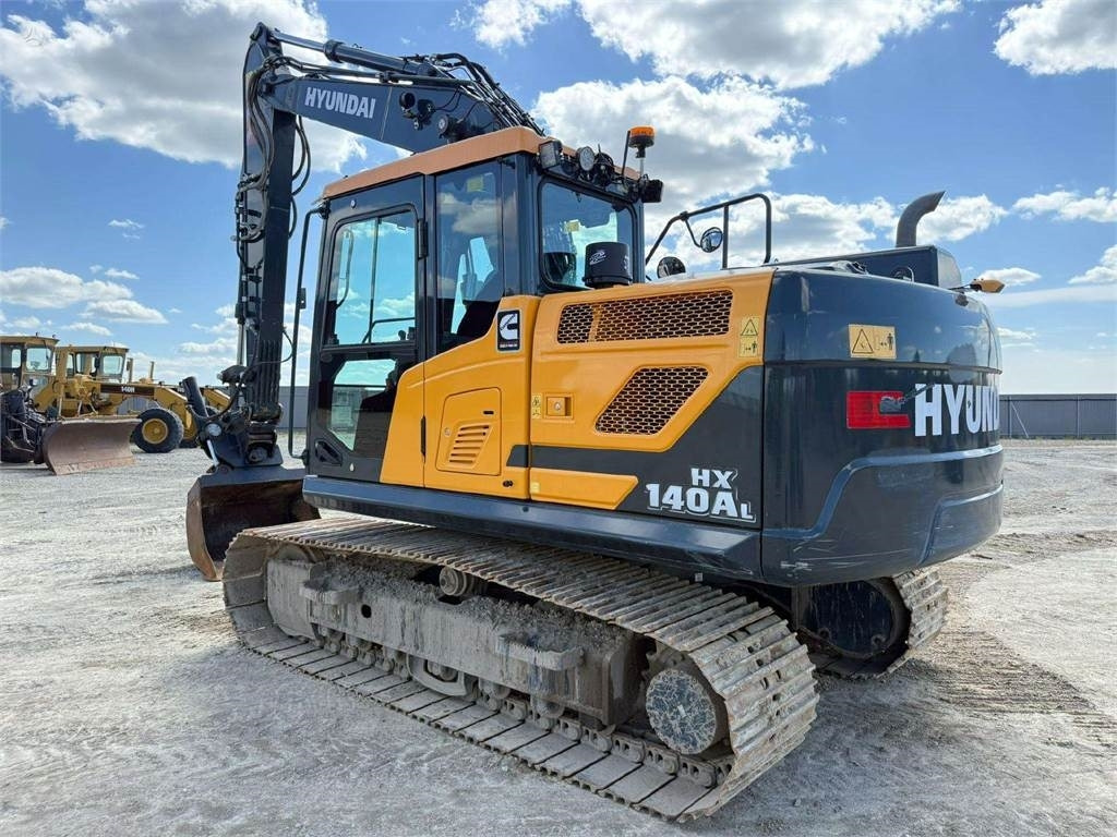Hyundai HX 140 A L , 2272 HOURS ! - Ekskavator perayap: gambar 3 Hyundai HX 140 A L , 2272 HOURS ! - Ekskavator perayap: gambar 3