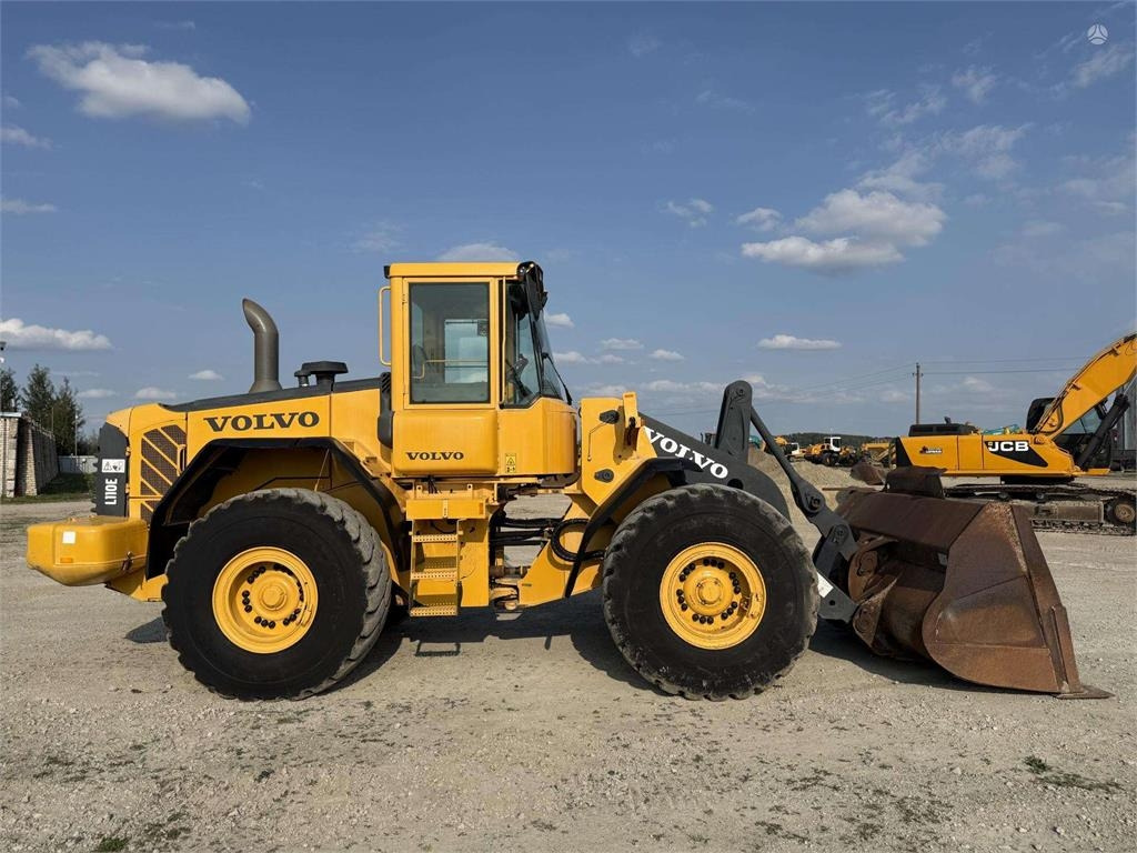 Volvo L 110 E - Wheel loader: gambar 5 Volvo L 110 E - Wheel loader: gambar 5