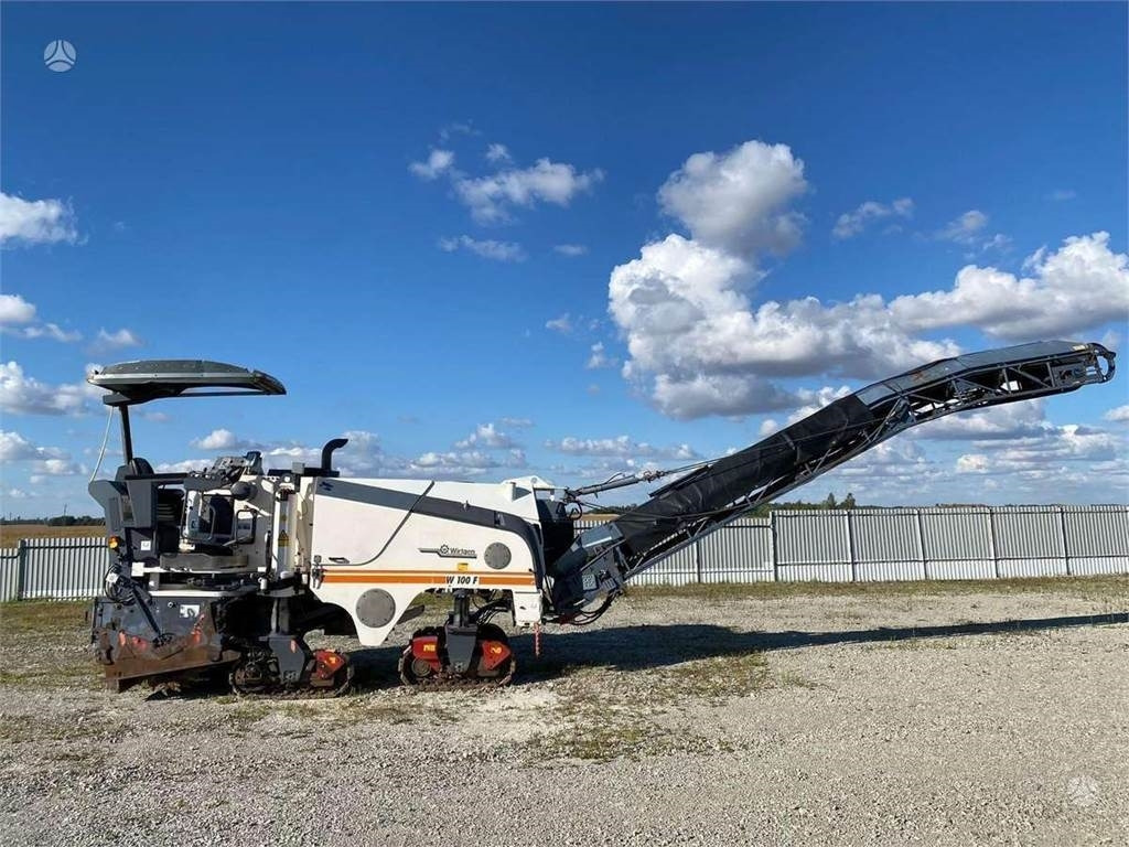 Wirtgen W100F - Paver aspal: gambar 1 Wirtgen W100F - Paver aspal: gambar 1