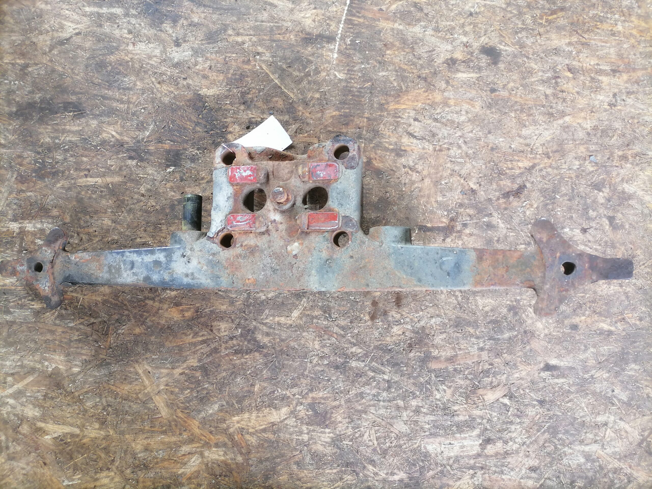 DAF Air suspension bracket 1253155 - Poros dan bagian untuk Truk: gambar 4 DAF Air suspension bracket 1253155 - Poros dan bagian untuk Truk: gambar 4