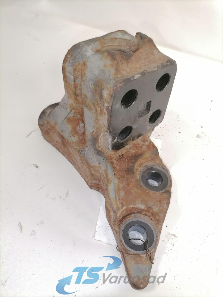 DAF Engine bracket 1670903 - Suku Cadang Mesin untuk Truk: gambar 1 DAF Engine bracket 1670903 - Suku Cadang Mesin untuk Truk: gambar 1