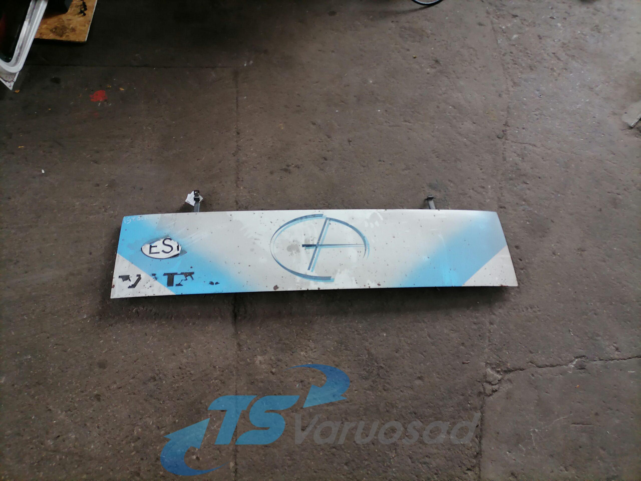 Grille panel 8191220 - Panggangan untuk Truk: gambar 1 Grille panel 8191220 - Panggangan untuk Truk: gambar 1