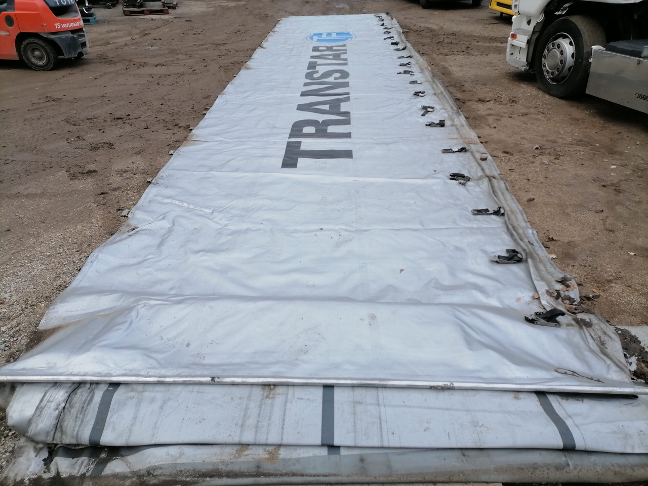 KRONE Haagise küljetent - Bagian universal untuk Truk: gambar 2 KRONE Haagise küljetent - Bagian universal untuk Truk: gambar 2