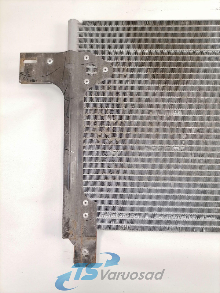 MAN A/C radiator 81619200030 - Pemanasan/ Ventilasi untuk Truk: gambar 2 MAN A/C radiator 81619200030 - Pemanasan/ Ventilasi untuk Truk: gambar 2