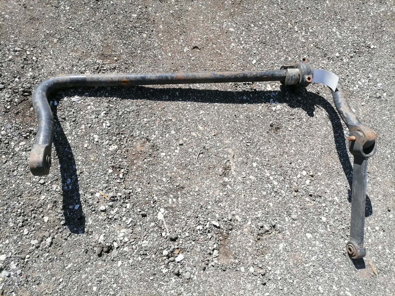 MAN Anti-roll bar 81437156074 - Bar anti-gulung untuk Truk: gambar 2 MAN Anti-roll bar 81437156074 - Bar anti-gulung untuk Truk: gambar 2