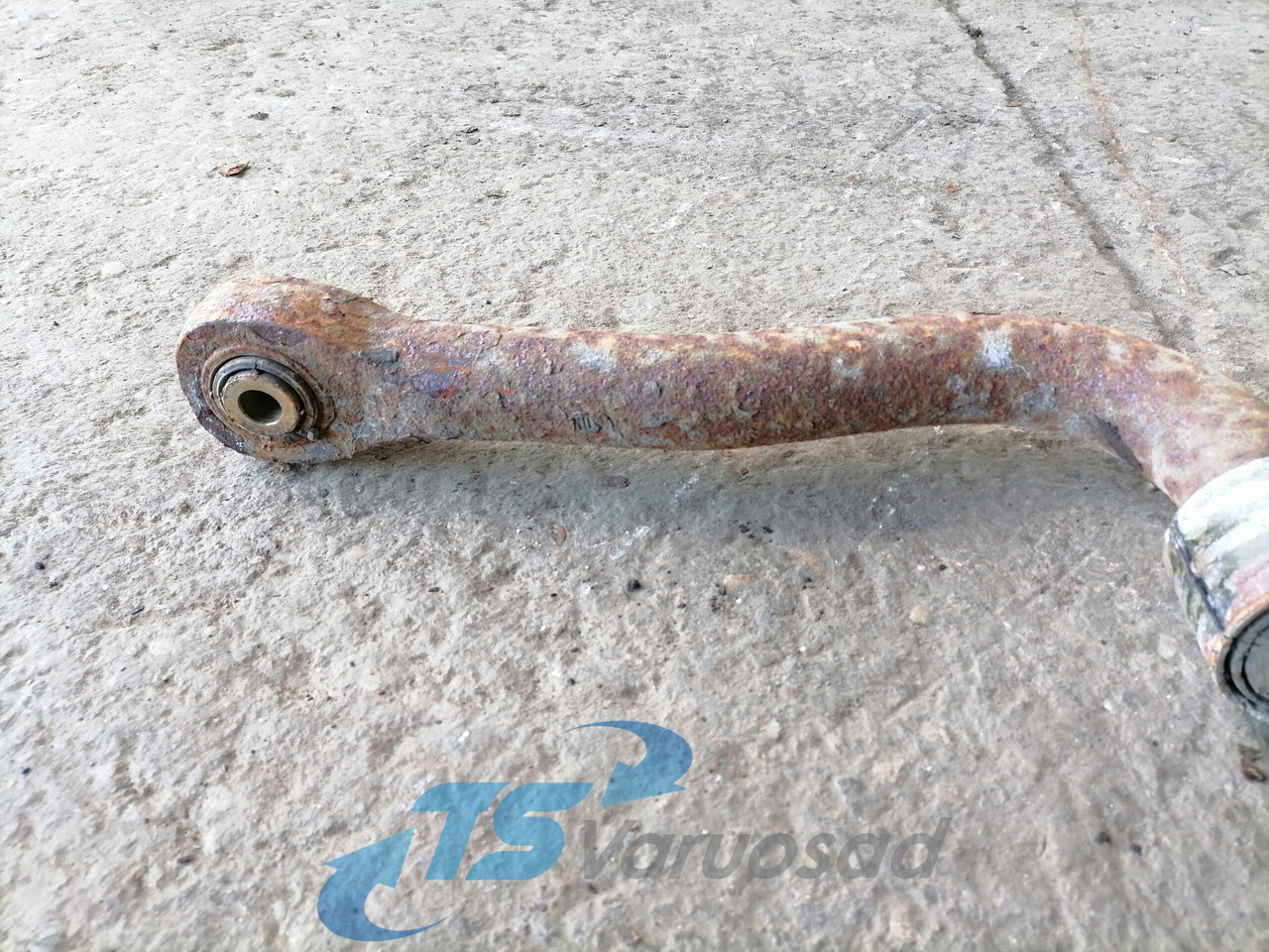 MAN Anti-roll bar 81437156074 - Bar anti-gulung untuk Truk: gambar 2 MAN Anti-roll bar 81437156074 - Bar anti-gulung untuk Truk: gambar 2