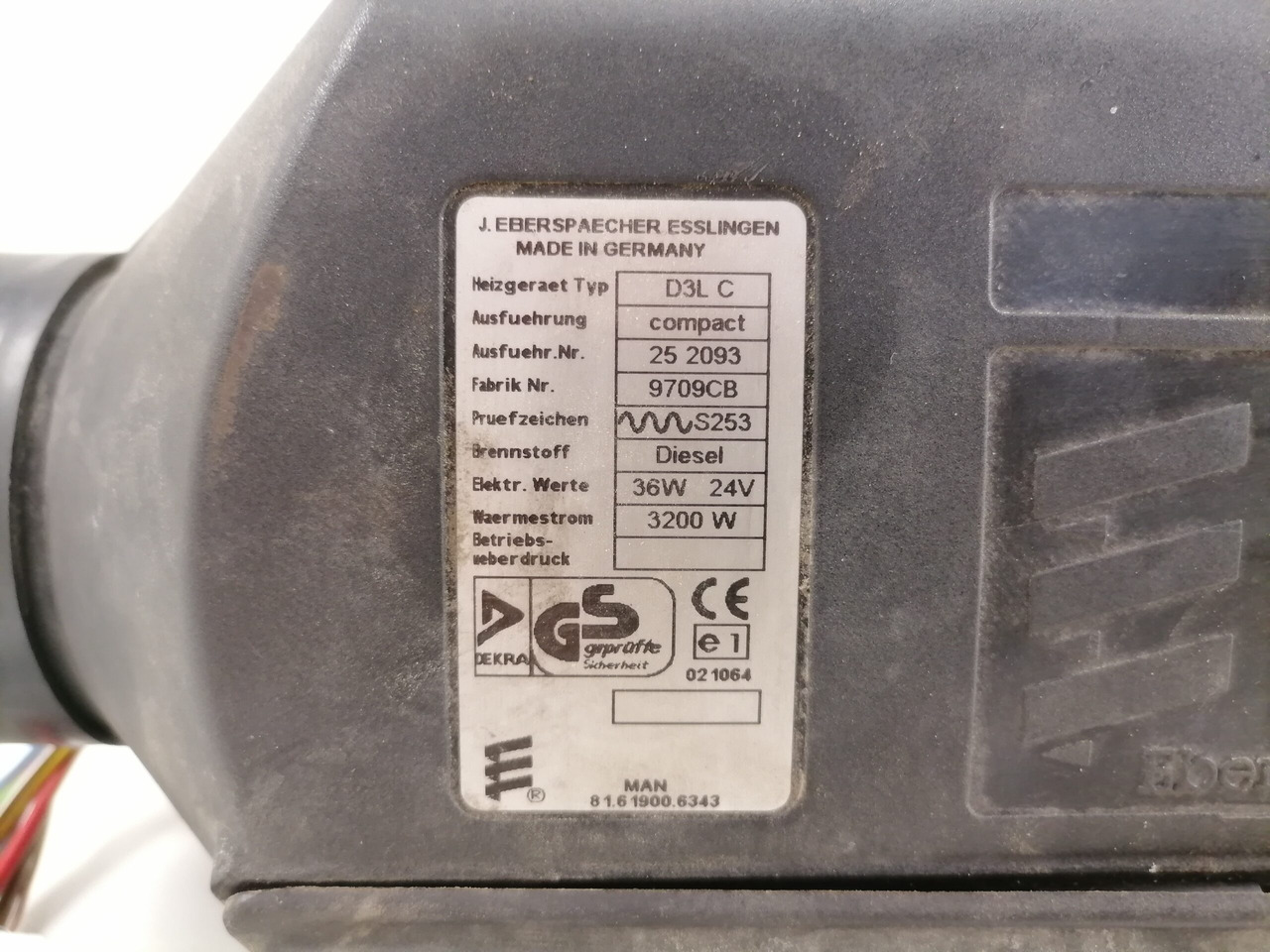 MAN Auxiliary heater 81619006343 - Pemanasan/ Ventilasi untuk Truk: gambar 4 MAN Auxiliary heater 81619006343 - Pemanasan/ Ventilasi untuk Truk: gambar 4