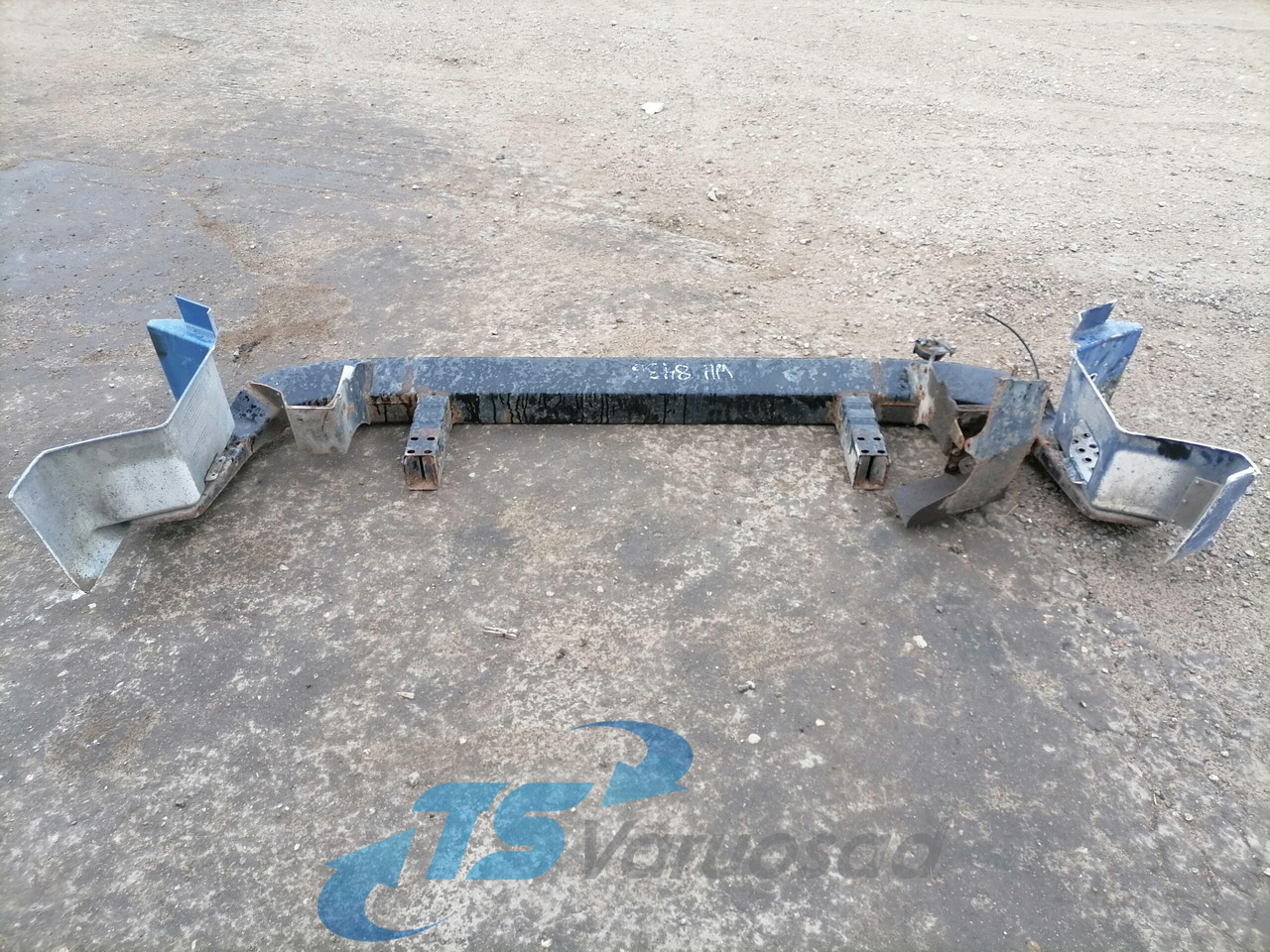MAN Bumper 81416505009 - Bumper untuk Truk: gambar 2 MAN Bumper 81416505009 - Bumper untuk Truk: gambar 2