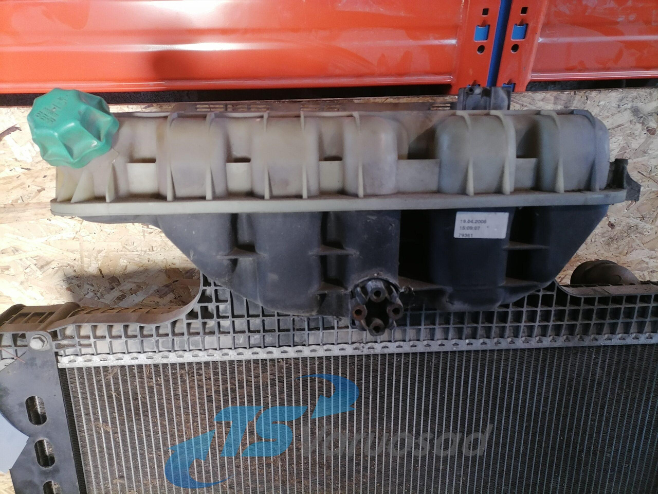 MAN Cooling radiator 81061016512 - Radiator untuk Truk: gambar 3 MAN Cooling radiator 81061016512 - Radiator untuk Truk: gambar 3