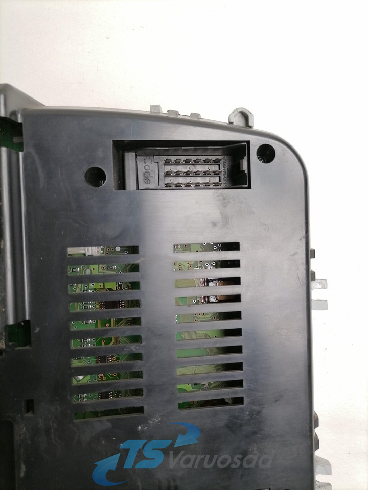 MAN Dashboard 81272026125 - Dasbor untuk Truk: gambar 4 MAN Dashboard 81272026125 - Dasbor untuk Truk: gambar 4