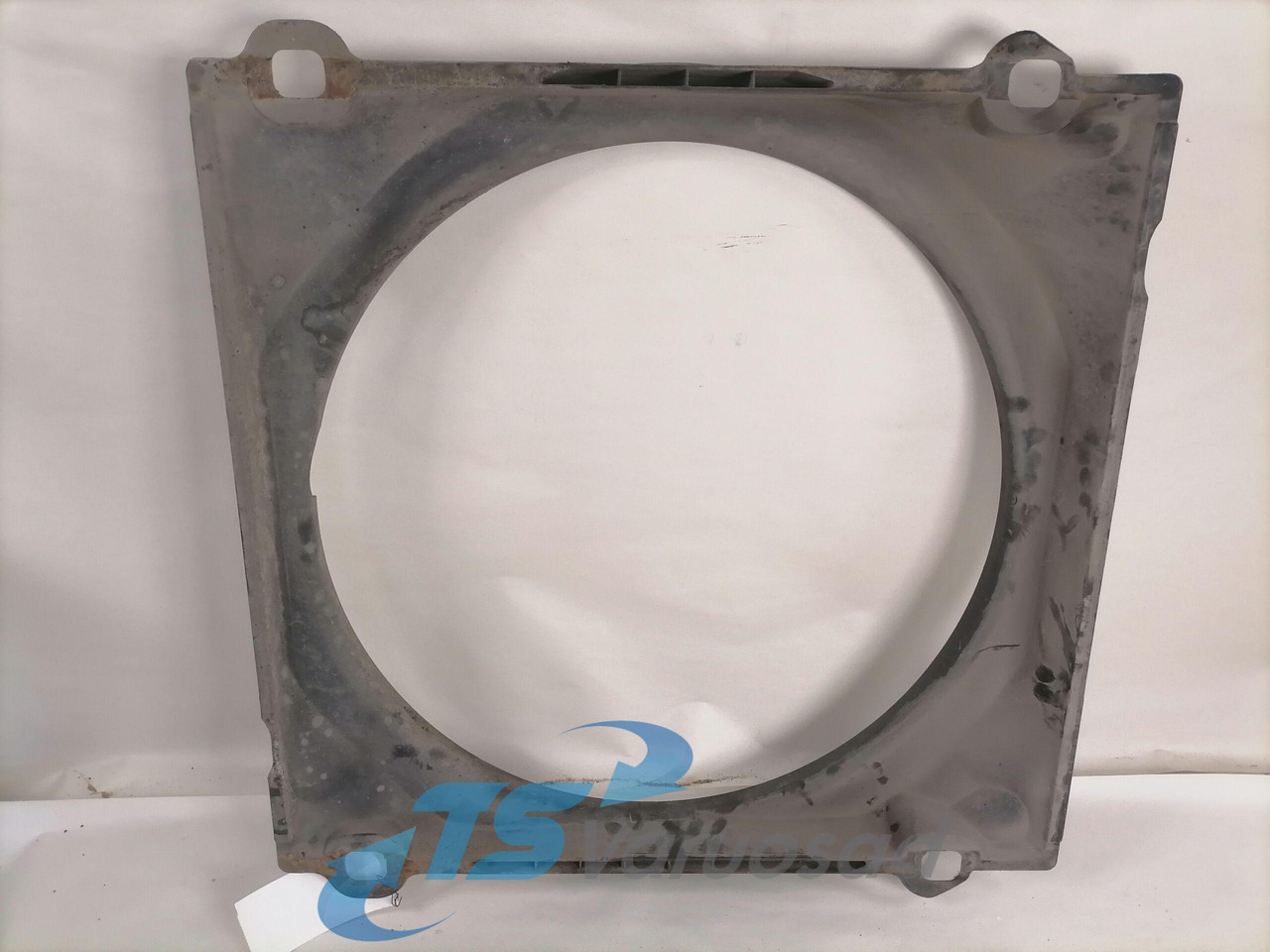 MAN Fan shroud 85066200005 - Radiator untuk Truk: gambar 2 MAN Fan shroud 85066200005 - Radiator untuk Truk: gambar 2