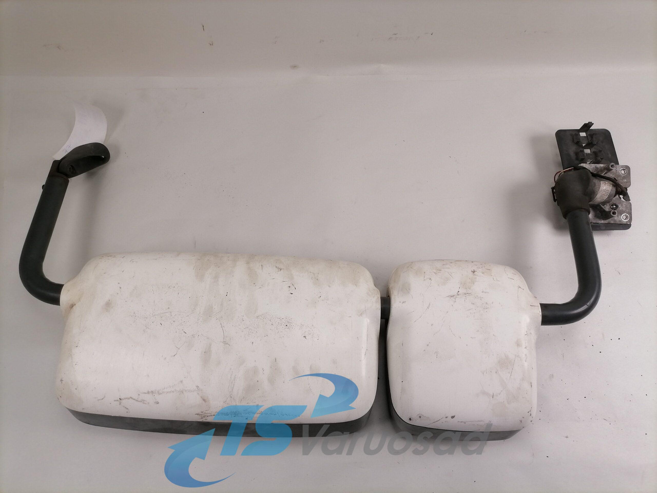 MAN Küljepeegel, parem 81637316560 - Kaca spion untuk Truk: gambar 2 MAN Küljepeegel, parem 81637316560 - Kaca spion untuk Truk: gambar 2
