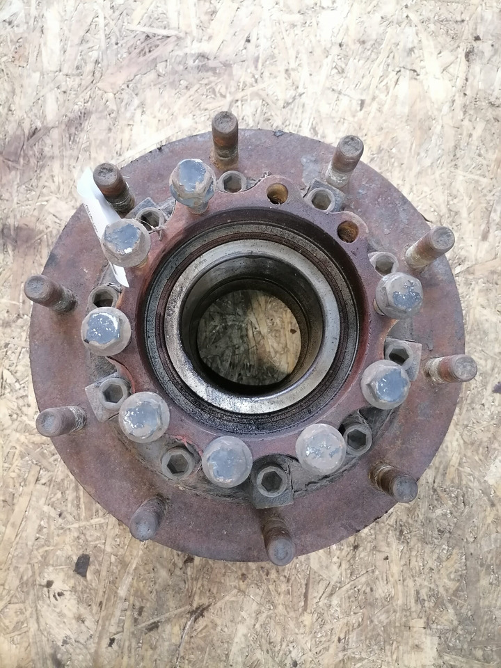 MAN Rear axel hub 81357013155 - Hub roda untuk Truk: gambar 2 MAN Rear axel hub 81357013155 - Hub roda untuk Truk: gambar 2