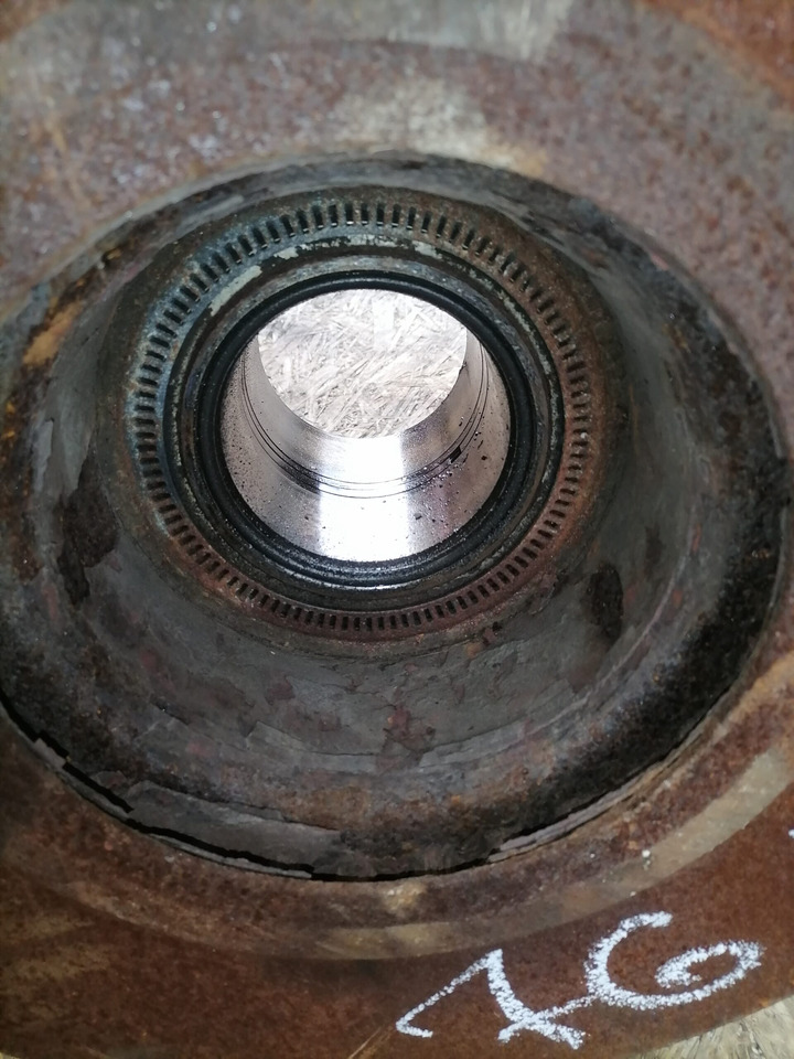 MAN Rear axel hub 81357013155 - Hub roda untuk Truk: gambar 5 MAN Rear axel hub 81357013155 - Hub roda untuk Truk: gambar 5