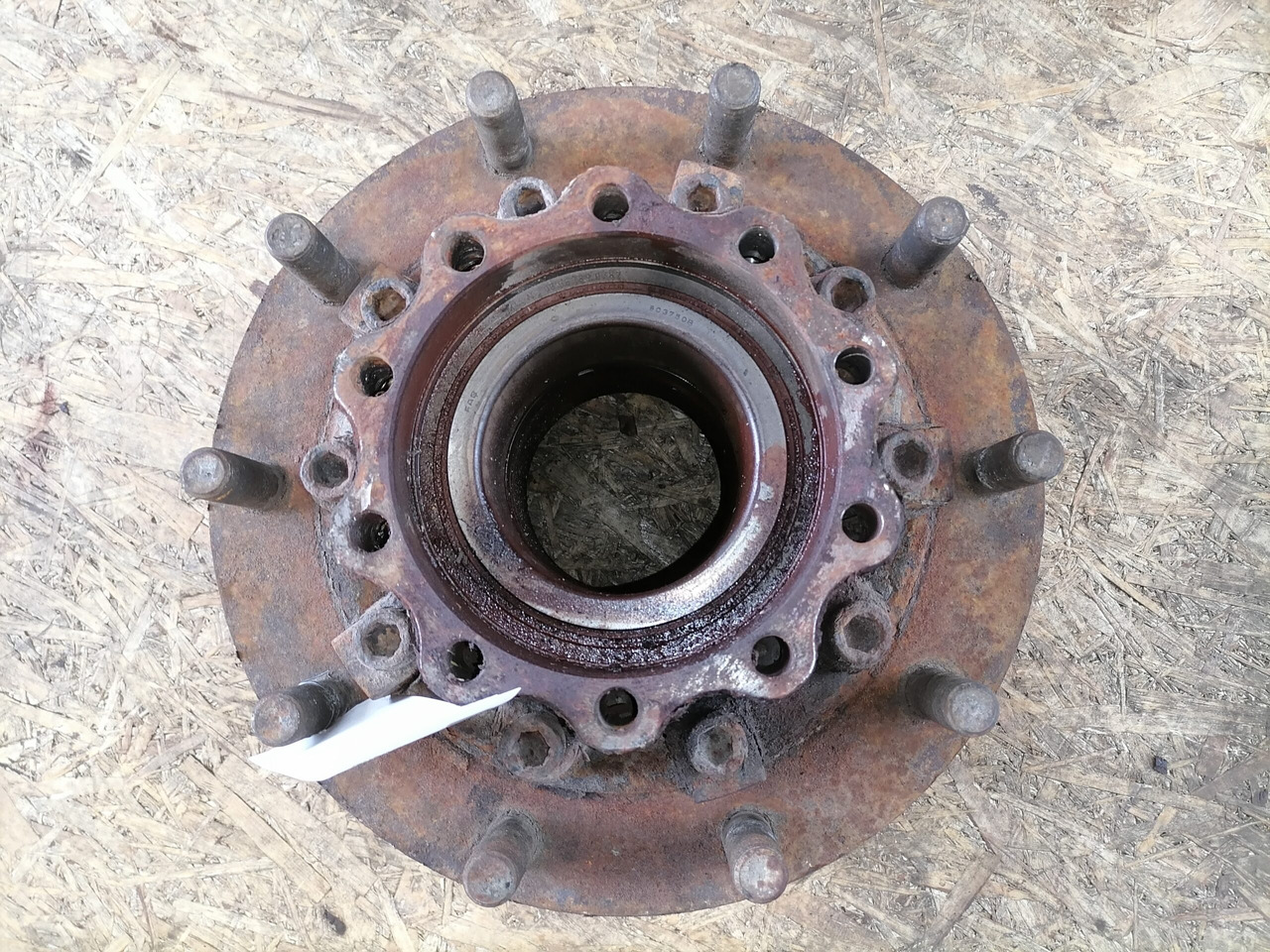 MAN Rear axel hub 81357013155 - Hub roda untuk Truk: gambar 2 MAN Rear axel hub 81357013155 - Hub roda untuk Truk: gambar 2
