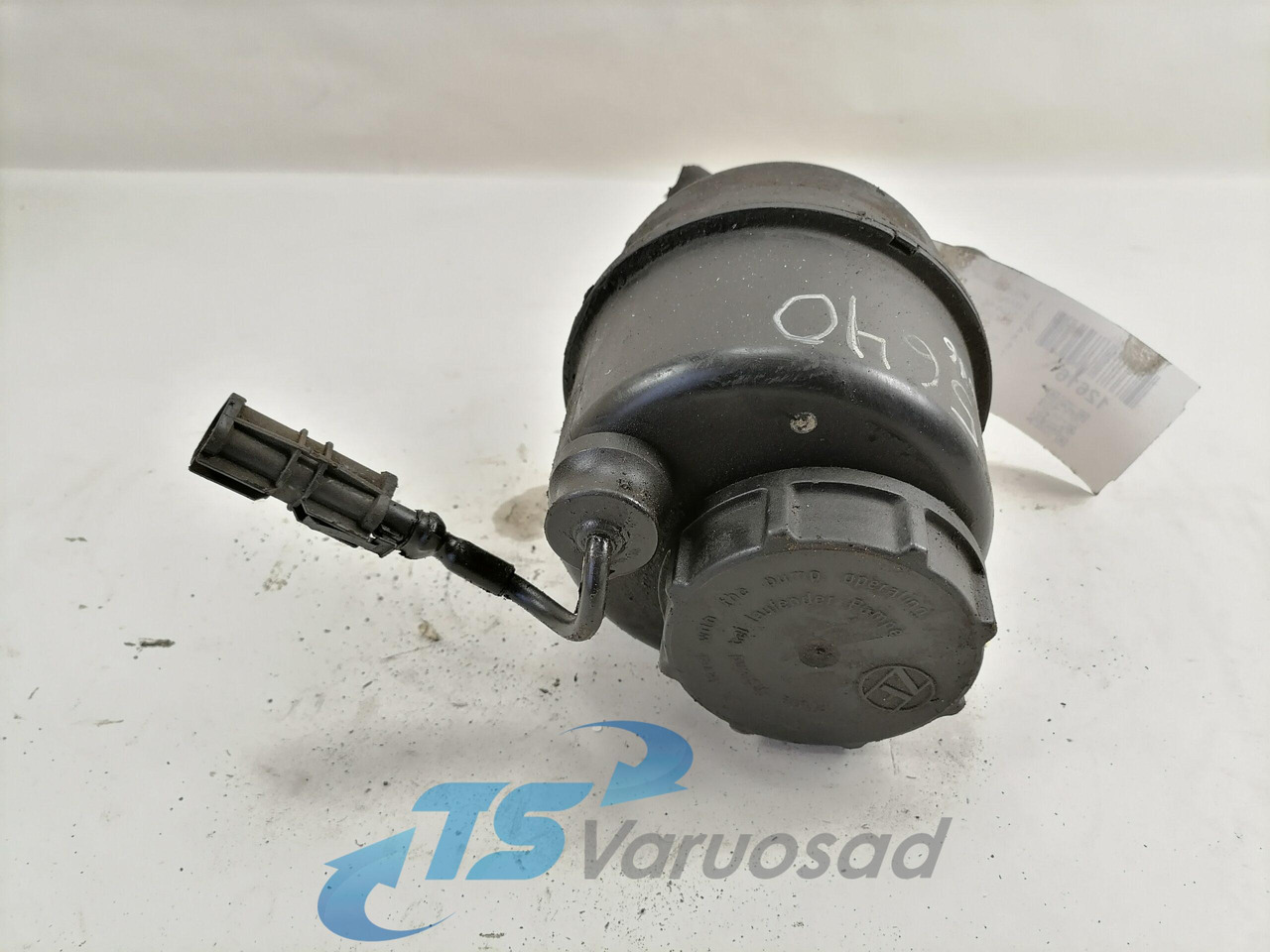 MAN Roolisüsteemi õlimahuti 81473016054 - Selang kemudi untuk Truk: gambar 2 MAN Roolisüsteemi õlimahuti 81473016054 - Selang kemudi untuk Truk: gambar 2