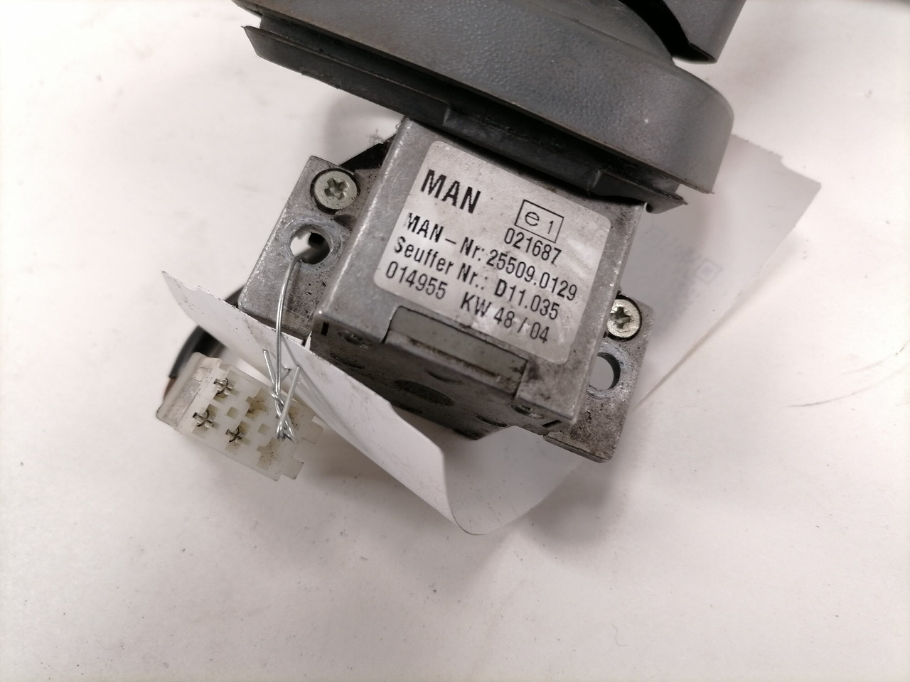 MAN Switch, cruise control 255090129 - Sistem listrik untuk Truk: gambar 3 MAN Switch, cruise control 255090129 - Sistem listrik untuk Truk: gambar 3