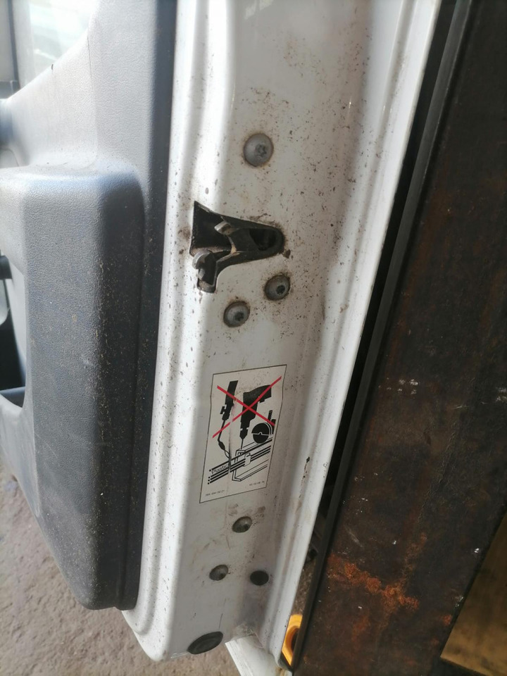 MB MB uks, parem A9737201805 - Pintu dan bagian untuk Truk: gambar 4 MB MB uks, parem A9737201805 - Pintu dan bagian untuk Truk: gambar 4