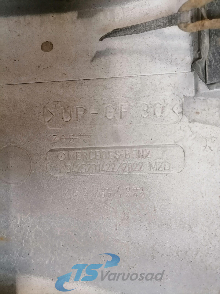 Mercedes-Benz Air deflector A9345202022 - Aerodinamika/ Spoiler untuk Truk: gambar 4 Mercedes-Benz Air deflector A9345202022 - Aerodinamika/ Spoiler untuk Truk: gambar 4